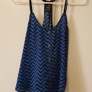 Cheveron flowy tank top